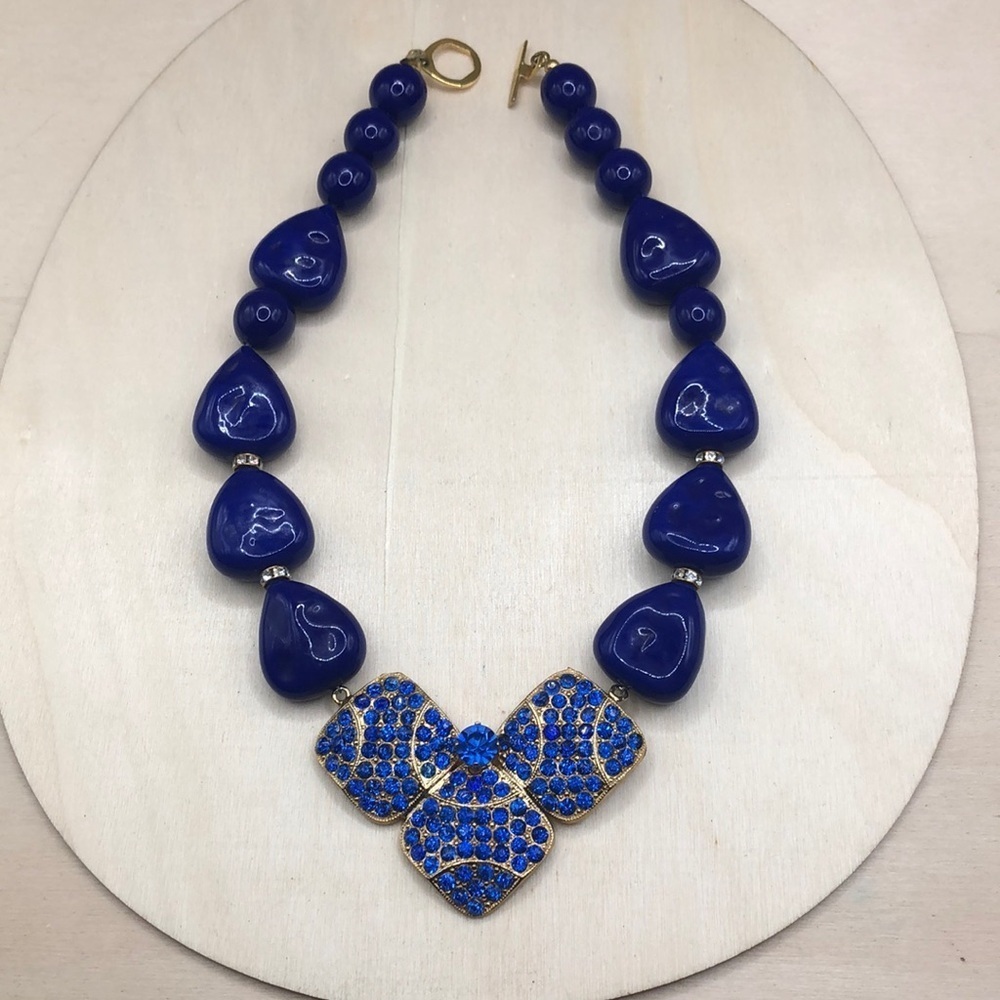 Vintage artisan statement style blue stone bead, crystal pendant necklace.